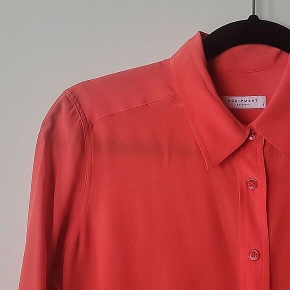 NWT Equipment S Coral Silk Button Up Modest Long Sleeve Office Shirt Top Blouse - Picture 3 of 13